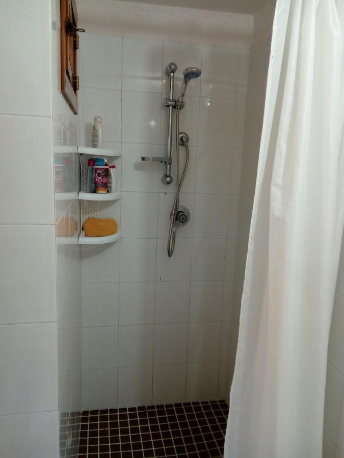 Giuly'S House Villa Cabras Ngoại thất bức ảnh
