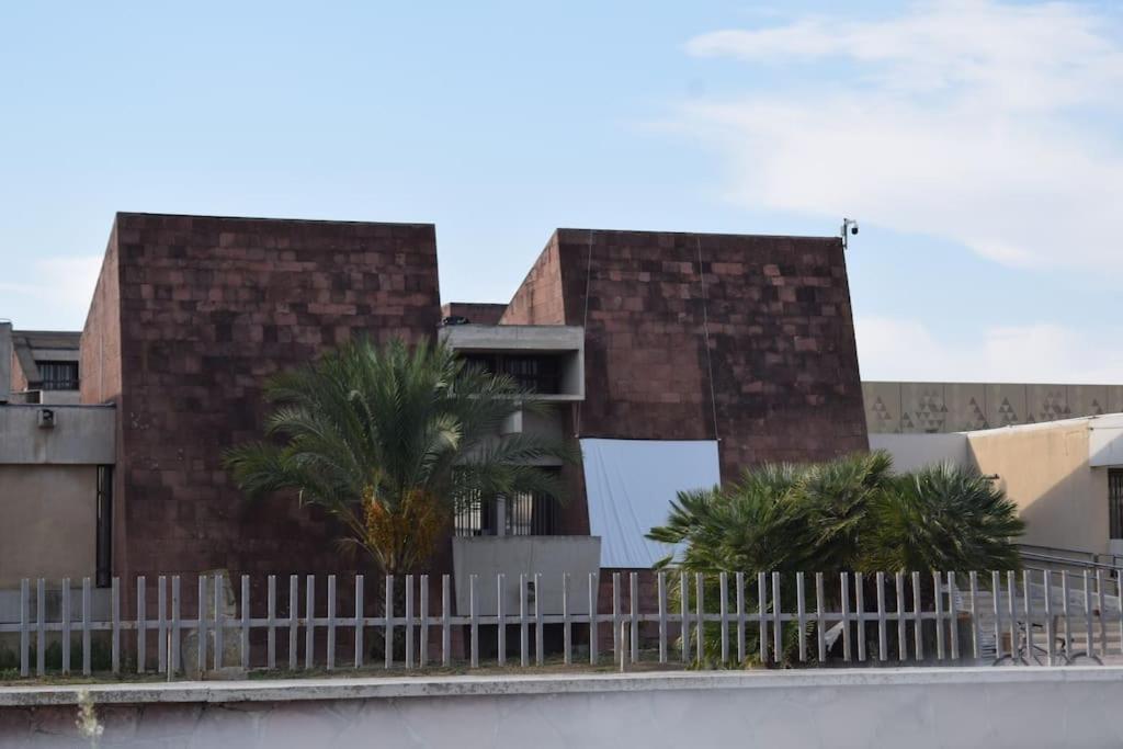 Giuly'S House Villa Cabras Ngoại thất bức ảnh