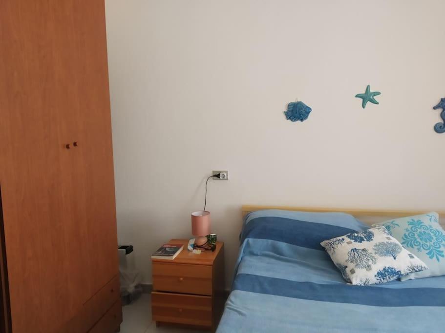 Giuly'S House Villa Cabras Ngoại thất bức ảnh